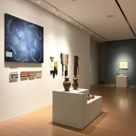 Exposição “Materialidades” pode ser vista no MAC até 31 de agosto
